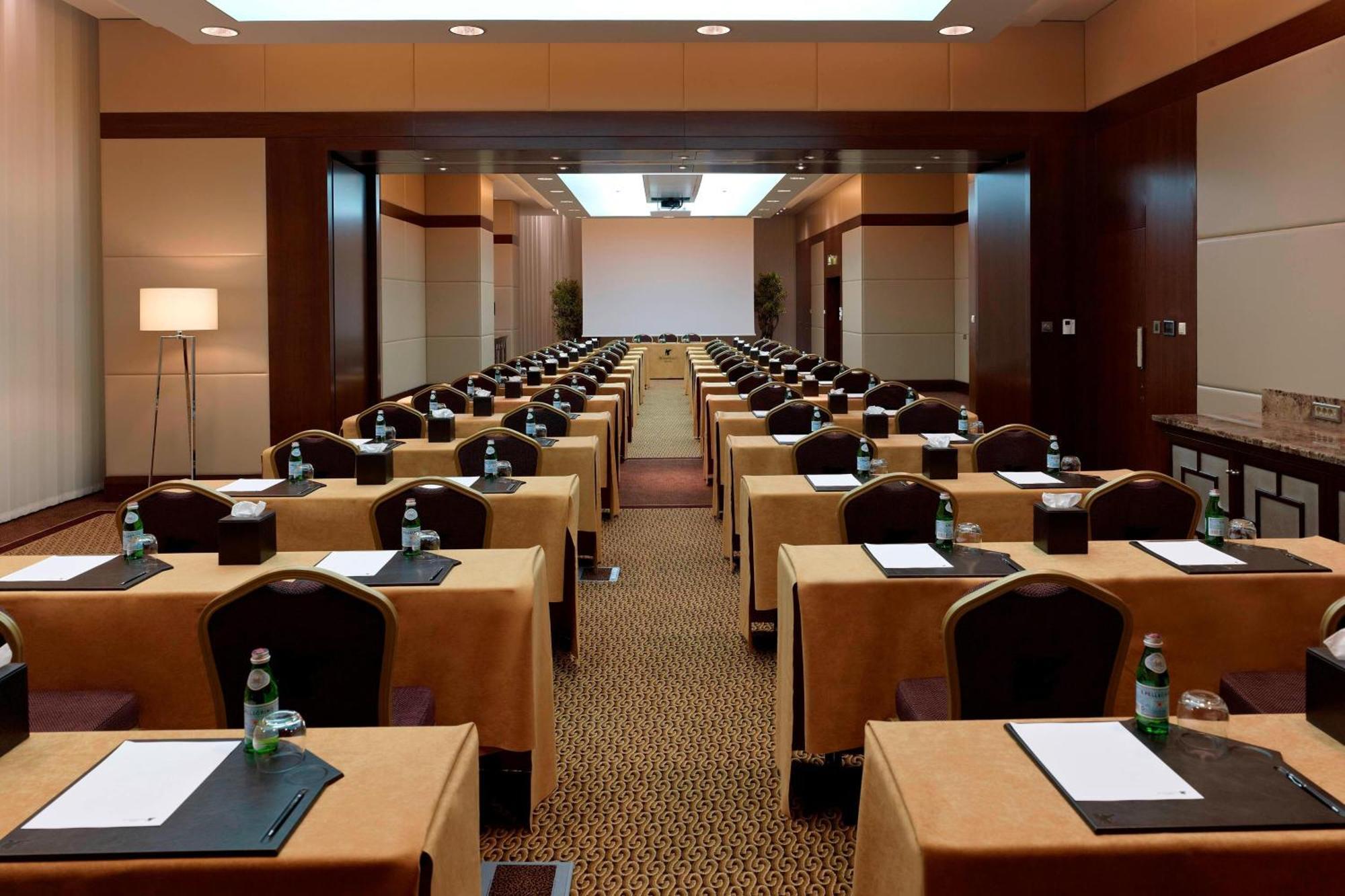 Jw Marriott Hotel Ankara Exterior photo